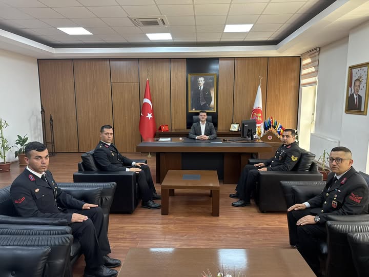 Jandarma Teşkilatının 186. Kuruluş Yıldönümü Münasebetiyle İlçe Jandarma Komutanlığı Personelince, Kaymakamımız Sayın İbrahim CESUR'a Makam Ziyareti